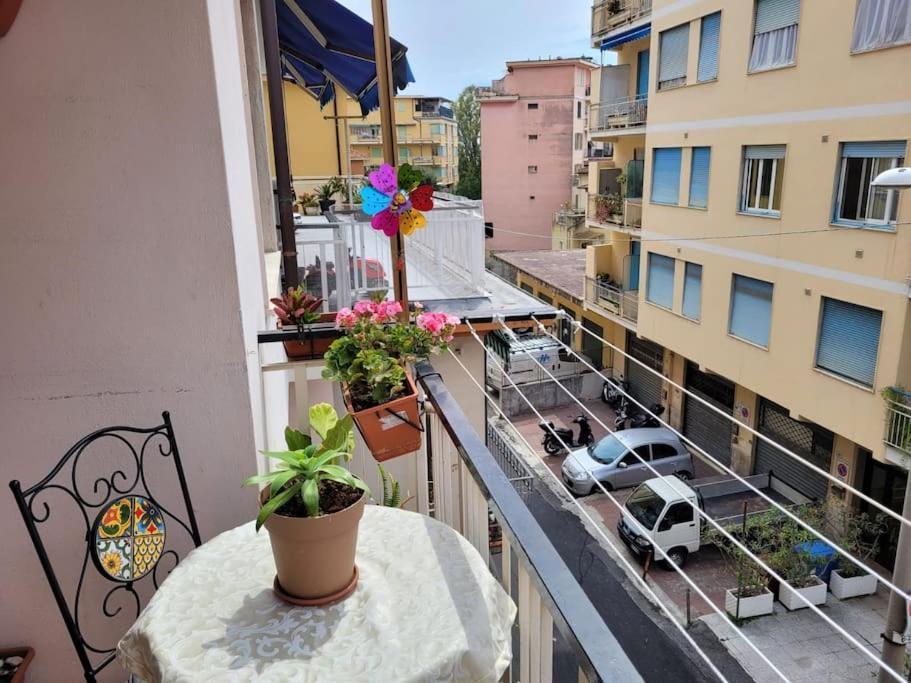 Bilocale: 5 Minuti Dall'Ariston Sanremo Exterior foto